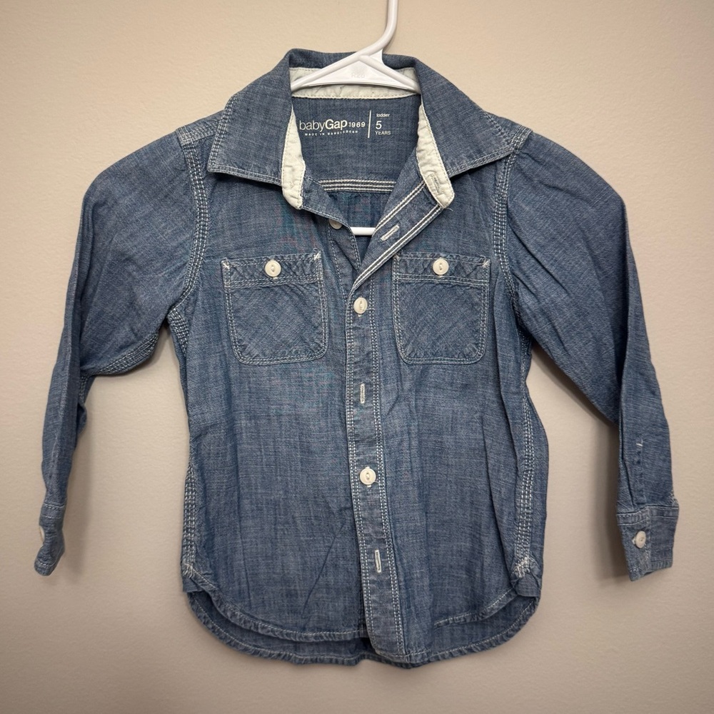Baby GAP Toddler Boys Denim Button Down Shirt Size 5